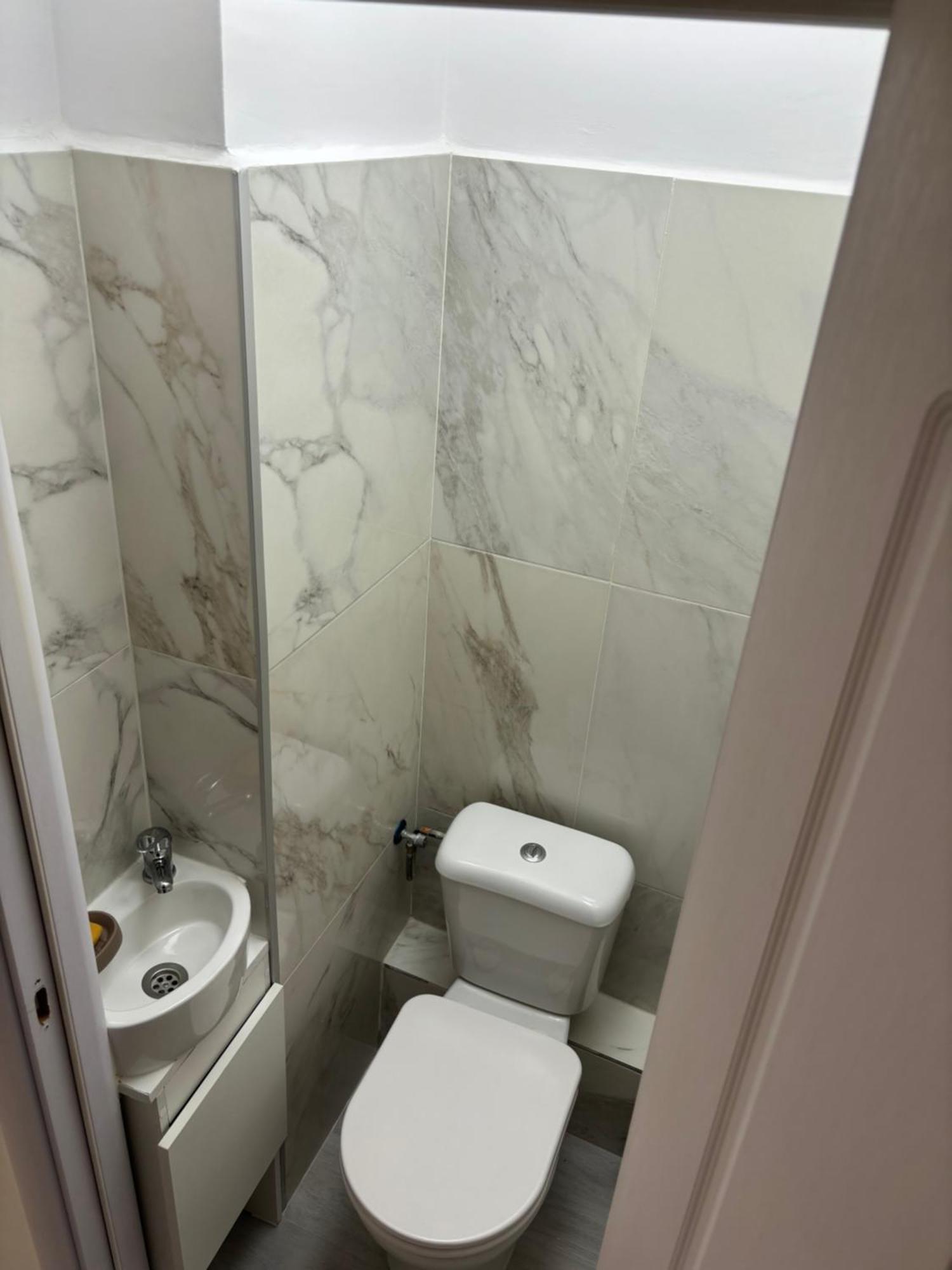 3 Camere Decomandat Bukarest Exteriör bild